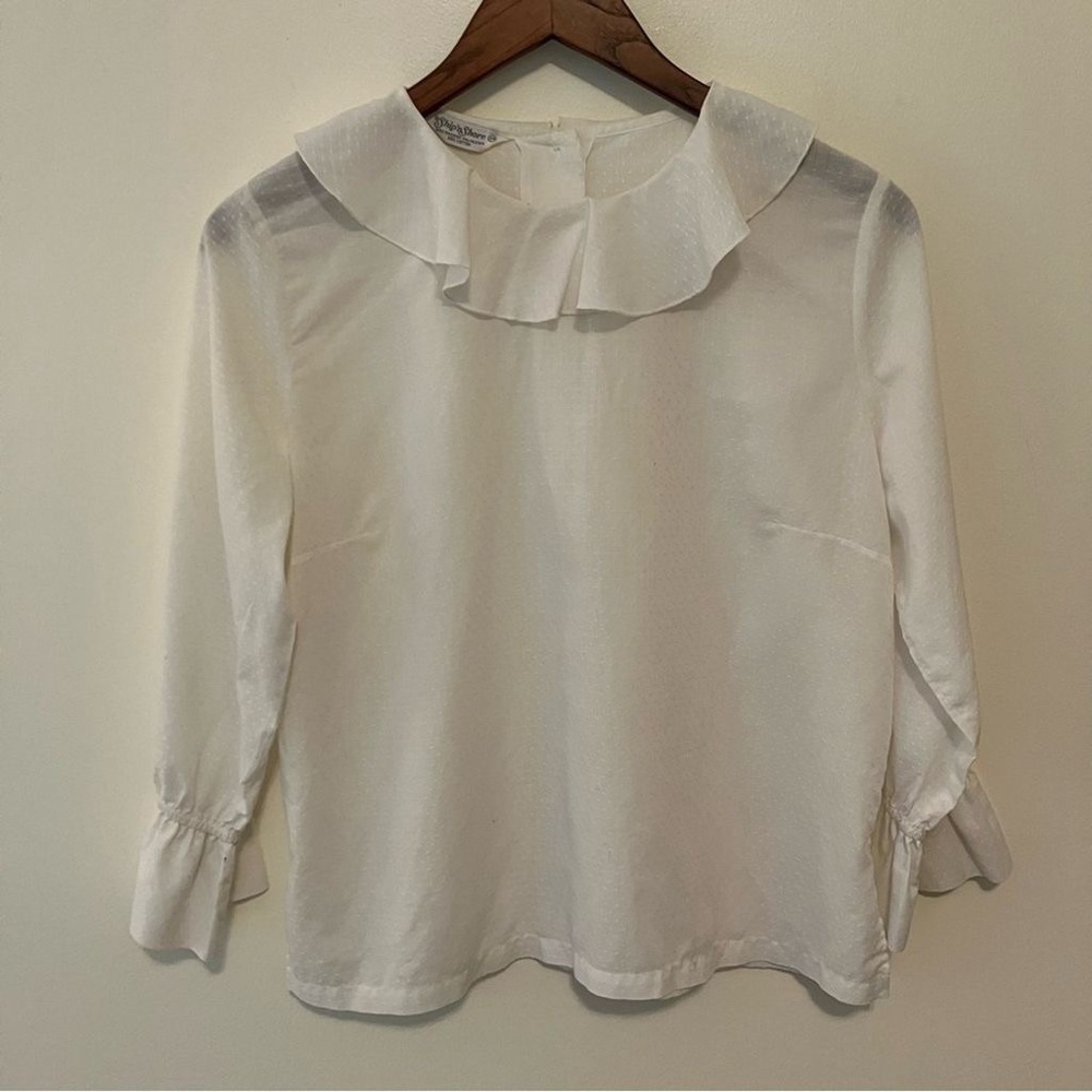 Elegant White Ruffled Blouse